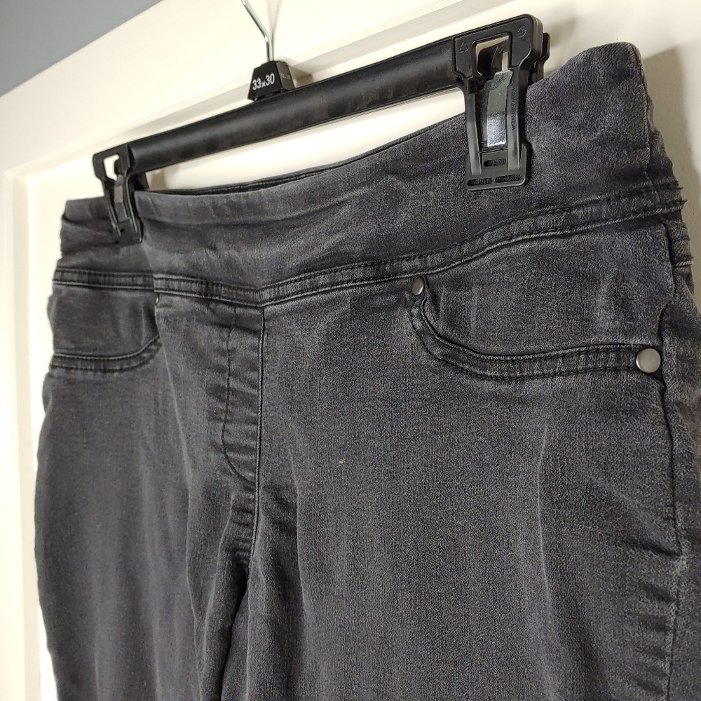 Van Heusen black jean leggings